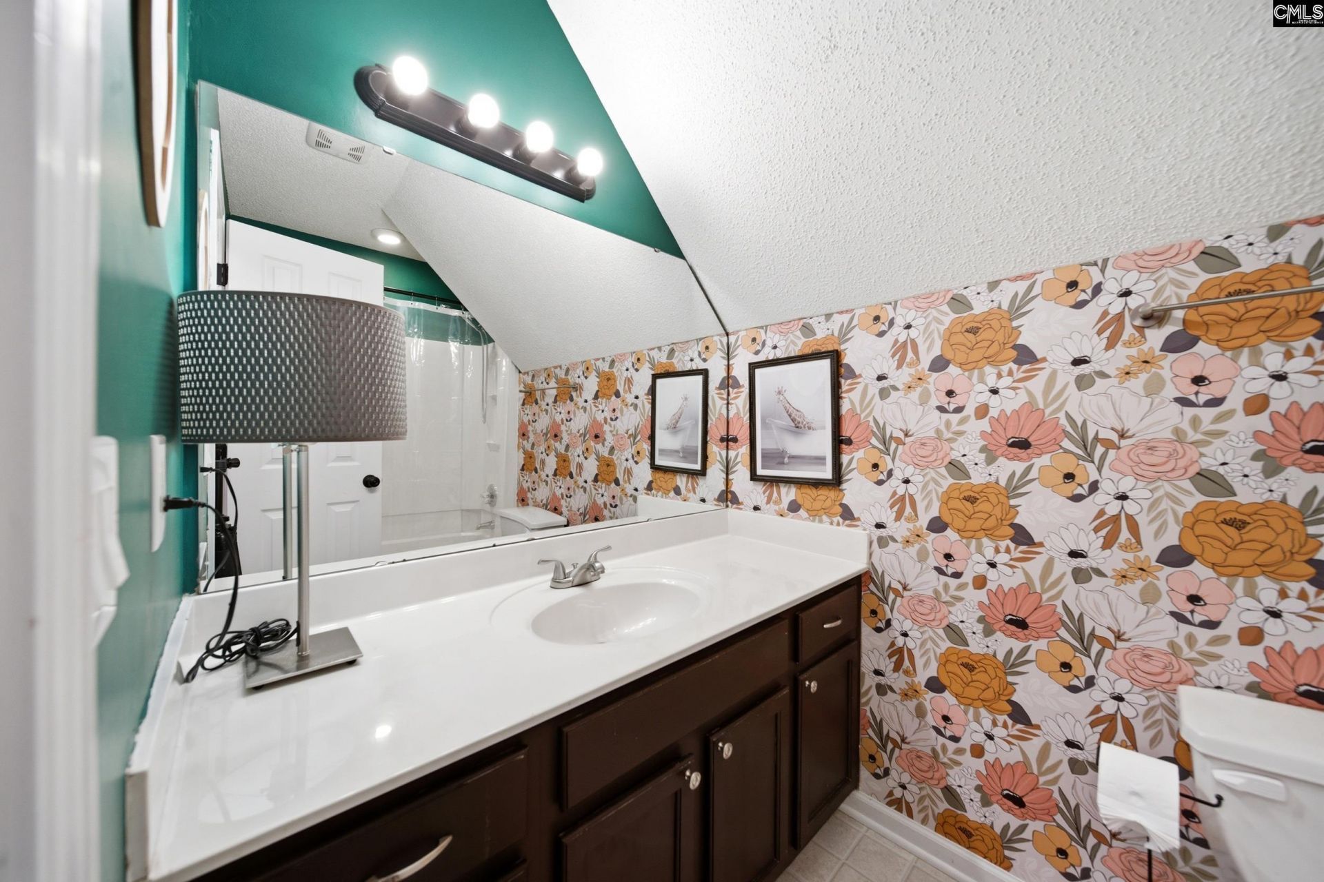 309 Gemstone Court  Photo 18