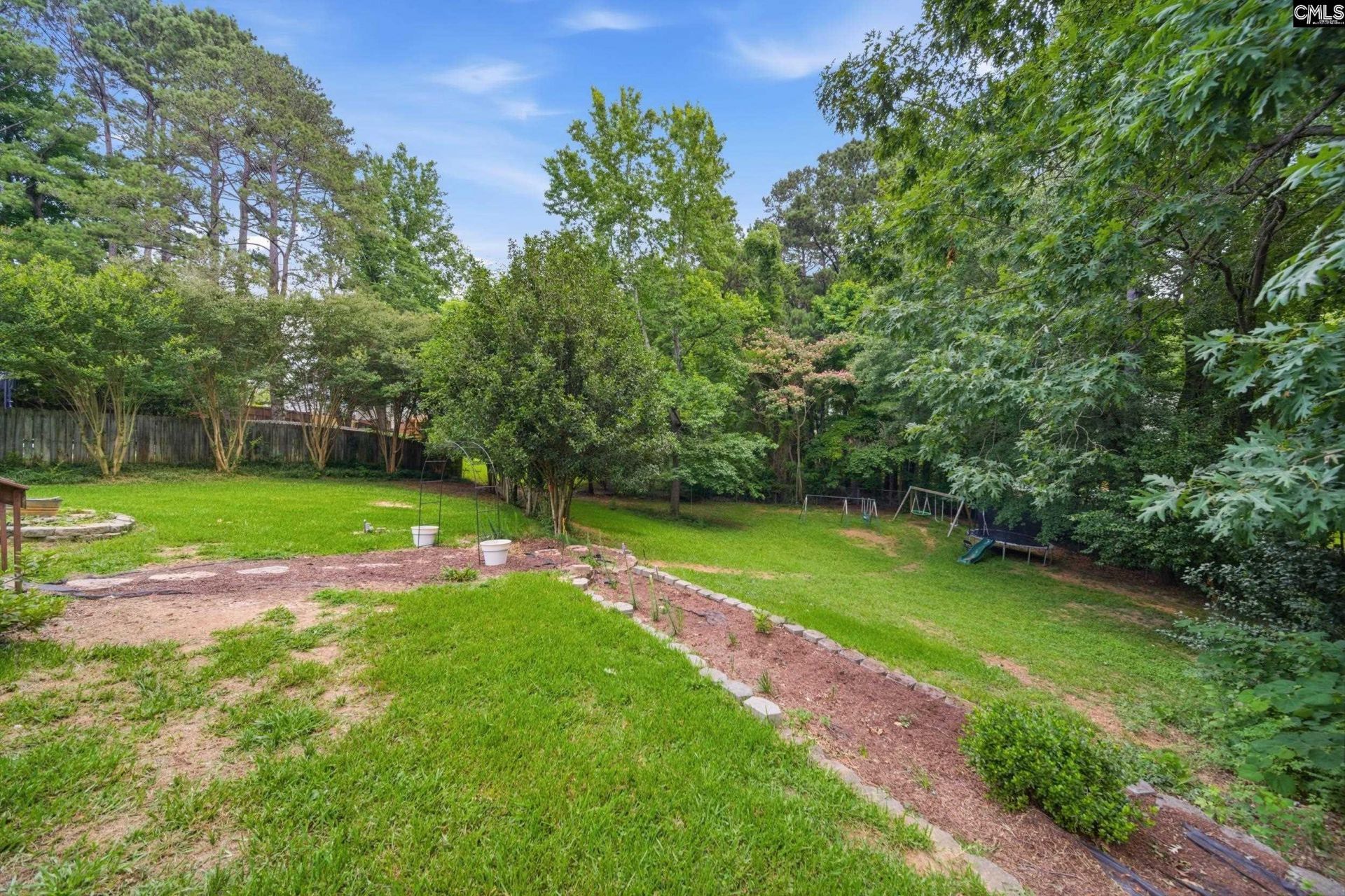 309 Gemstone Court  Photo 24