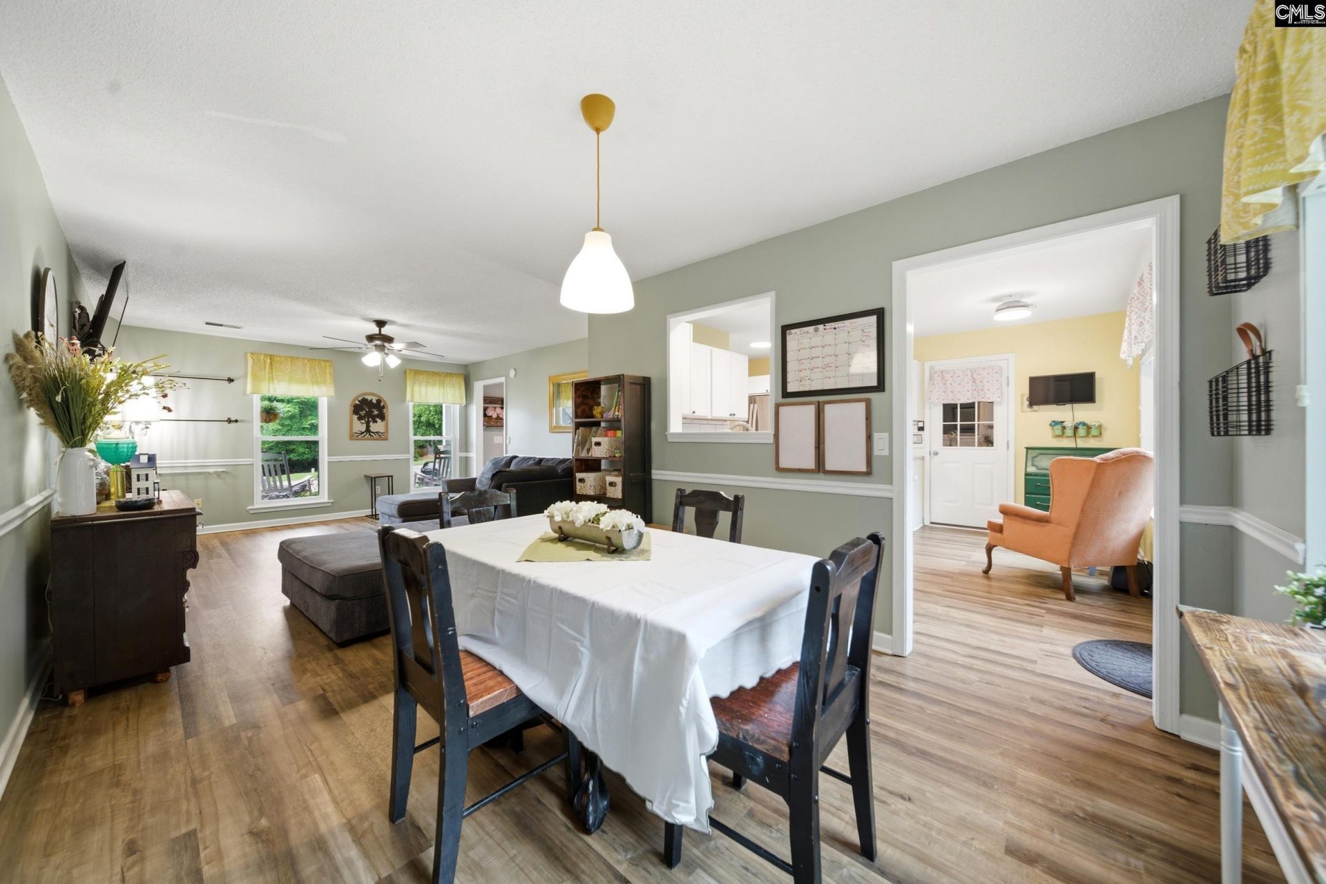 309 Gemstone Court  Photo 7
