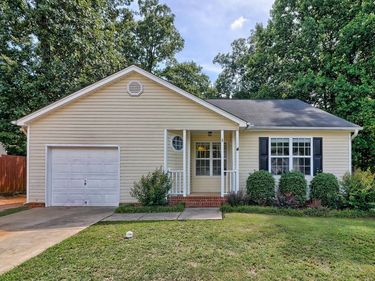 3 Careton Court , Chapin, SC 29036
