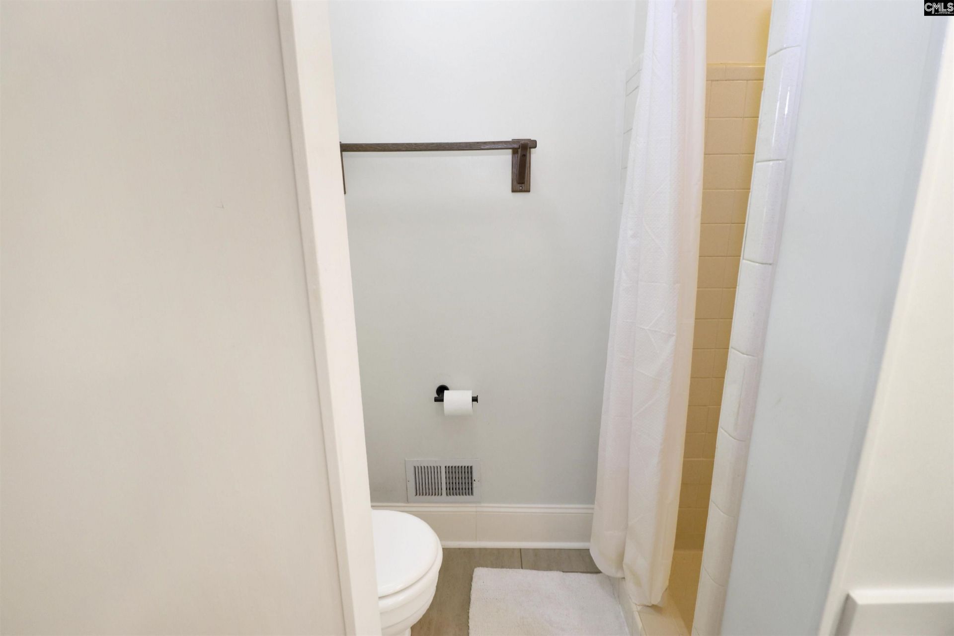 525 Pittsdowne Road  Photo 30