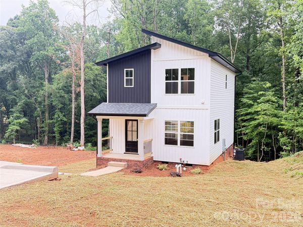 345 Rumple Street , Troutman, NC 28166