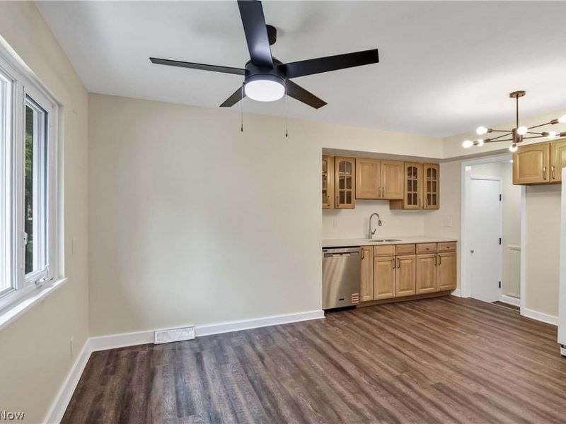 4267 Bentley Drive , North Olmsted, OH 44070 Photo 7