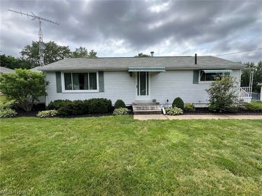 6030 Firestone Road NE, Canton, OH 44721