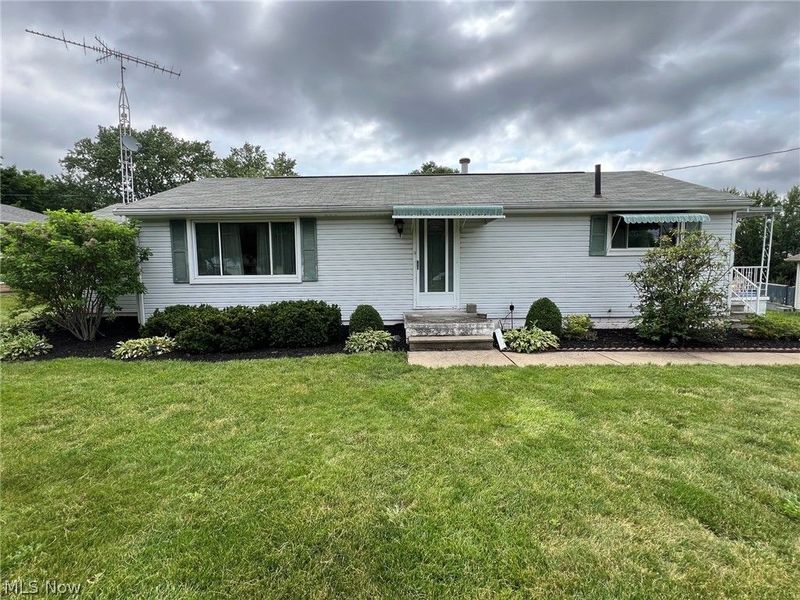 6030 Firestone Road NE, Canton, OH 44721 Photo 1