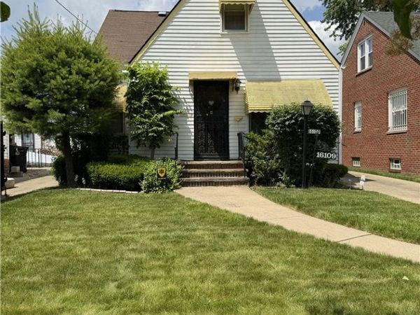 16109 Walden Avenue , Cleveland, OH 44128