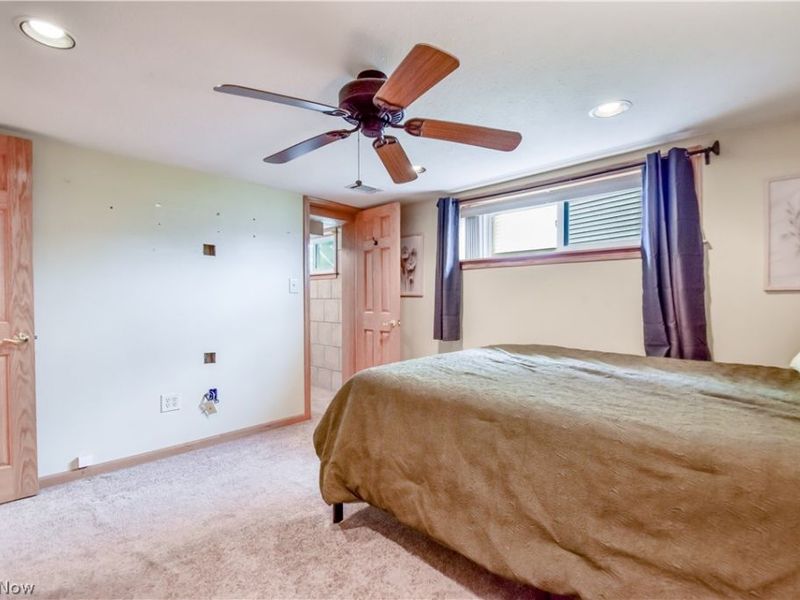 36388 Sunset Drive , Eastlake, OH 44095 Photo 15