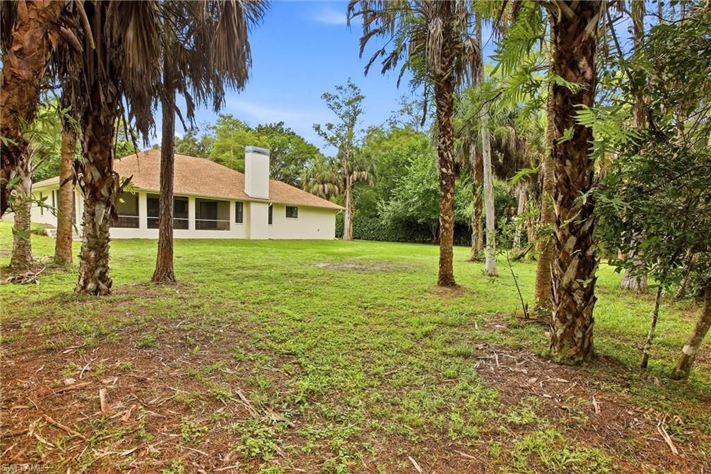 5231 Hickory Wood Dr , Naples, FL 34119 Photo
