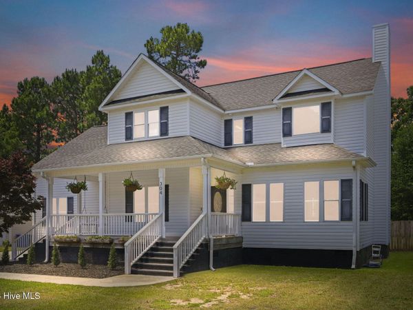 304 Marine Drive, Sneads Ferry, NC 28460