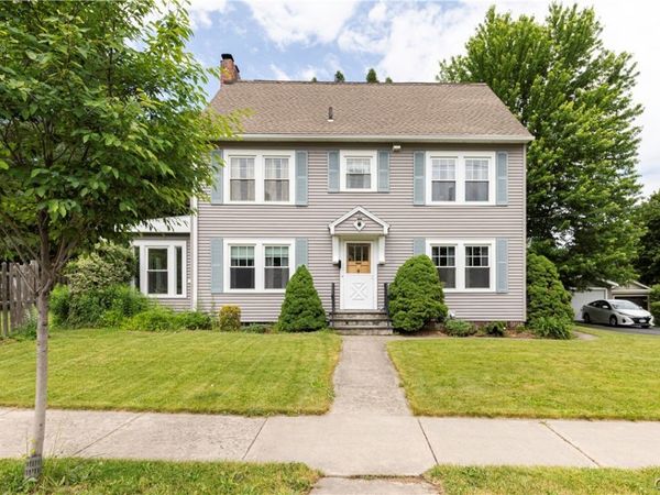 822 Glenwood Ave, Syracuse, NY 13207