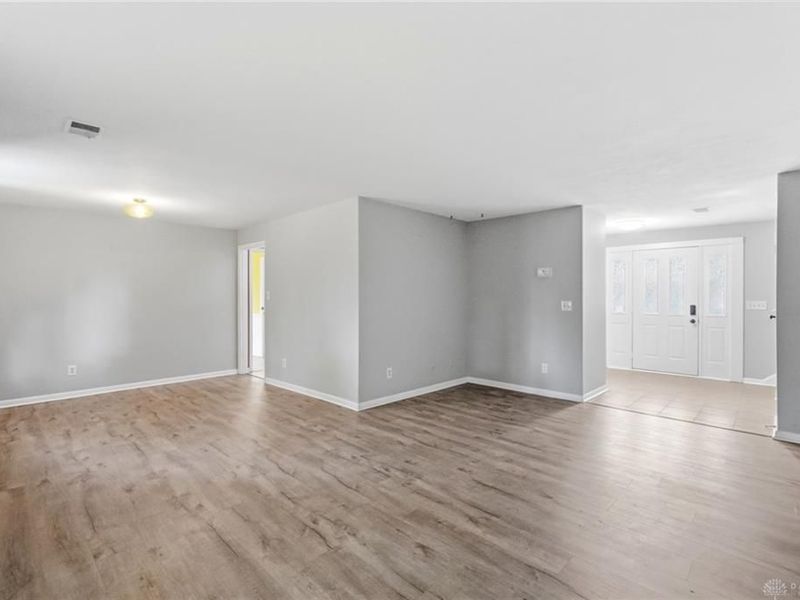 5196 Polen Drive, Kettering, OH 45440 Photo 10