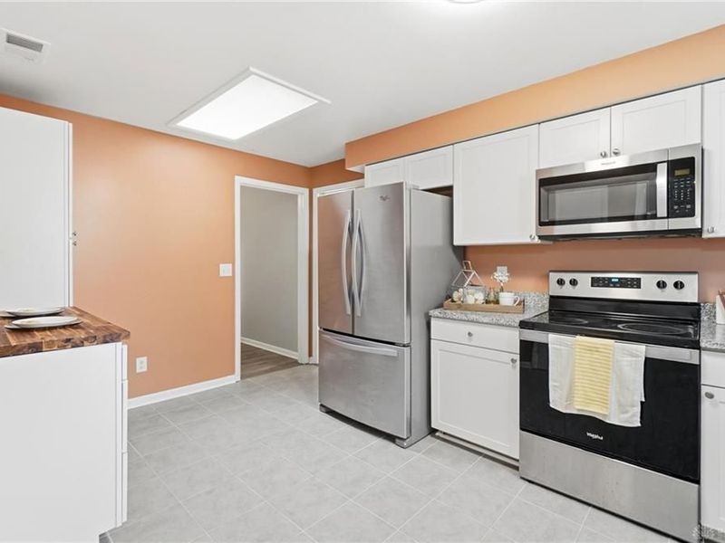 5196 Polen Drive, Kettering, OH 45440 Photo 20