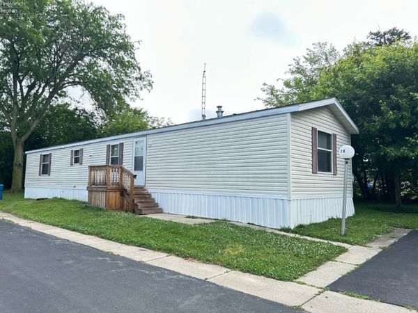 1730 Port Clinton Road, Unit 38, Fremont, OH 43420