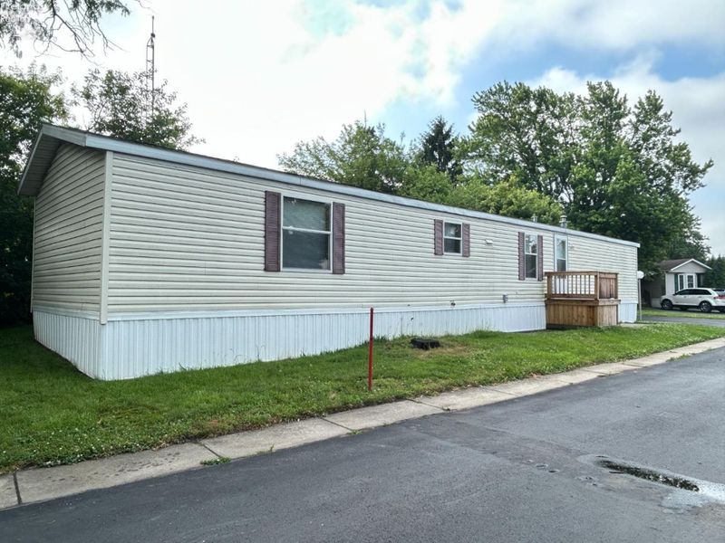 1730 Port Clinton Road, Unit 38, Fremont, OH 43420 Photo 23