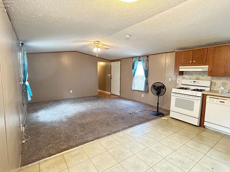 1730 Port Clinton Road, Unit 38, Fremont, OH 43420 Photo 30