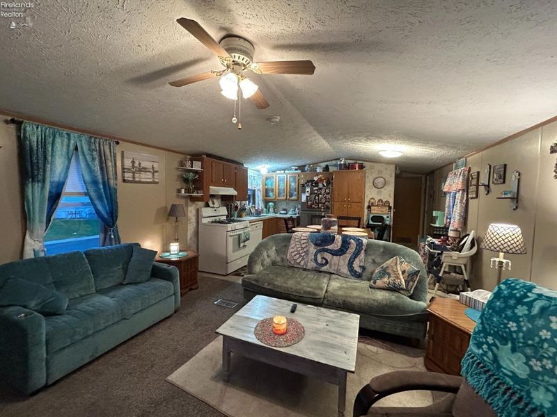 1730 Port Clinton Road, Unit 38, Fremont, OH 43420 Photo 7