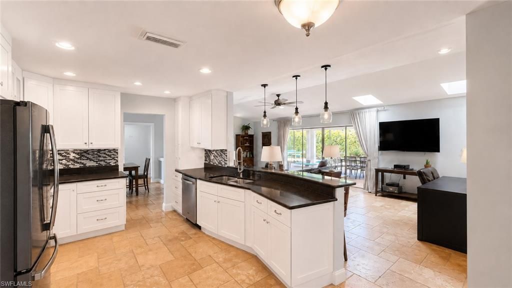 1089 Nottingham Dr, Naples, FL 34109 Photo