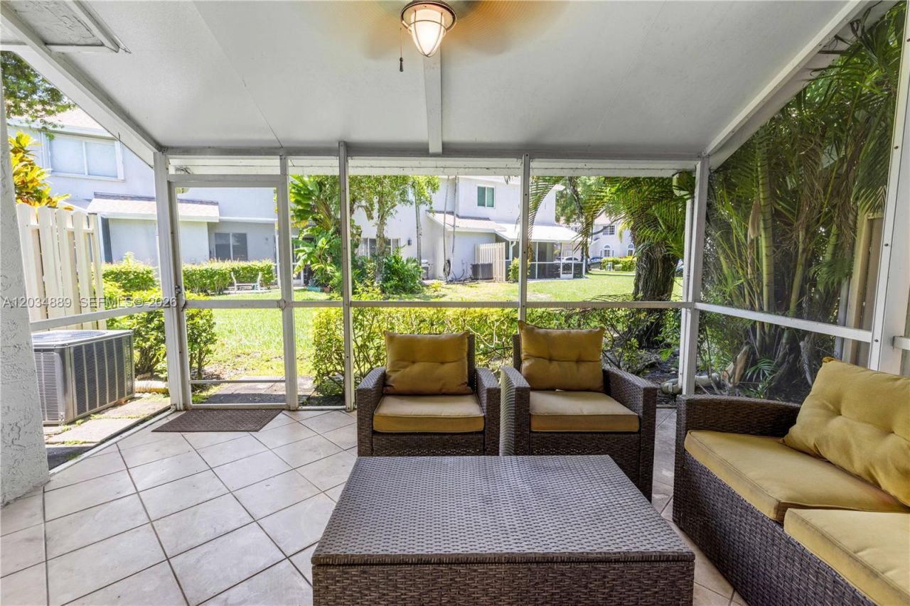 1125 SW 44th Ave, Deerfield Beach, FL 33442 Photo