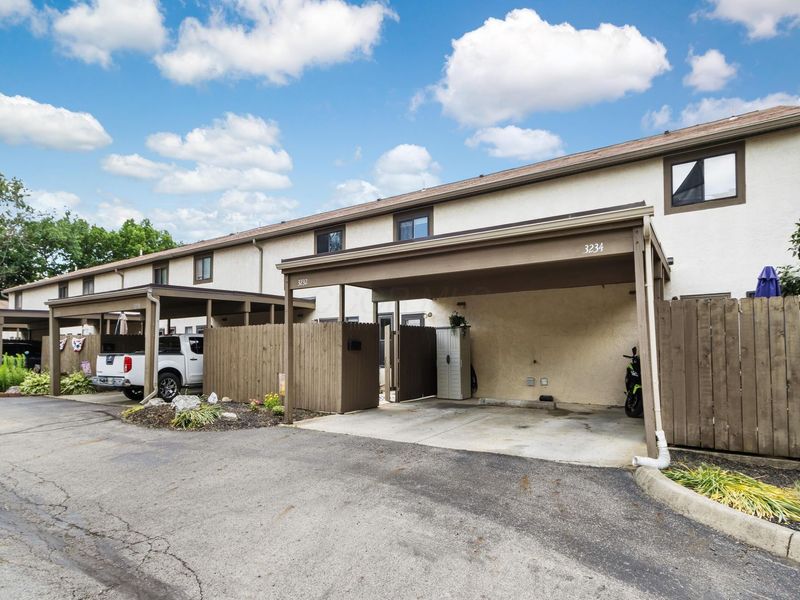3232 Summerdale Lane, Unit 74, Columbus, OH 43221 Photo 23