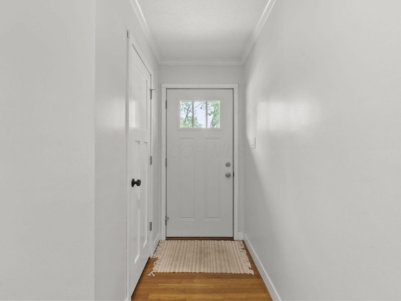 1757 Inchcliff Road, Columbus, OH 43221 Photo 10