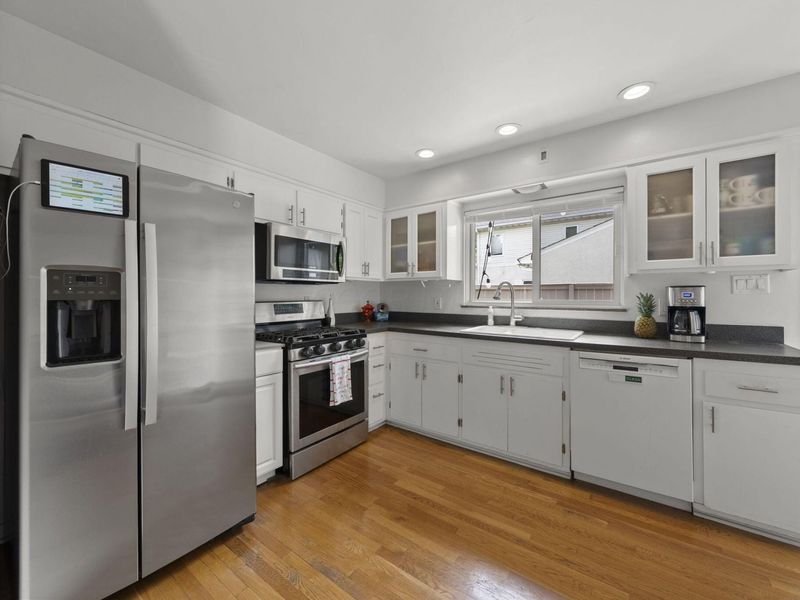 1757 Inchcliff Road, Columbus, OH 43221 Photo 19