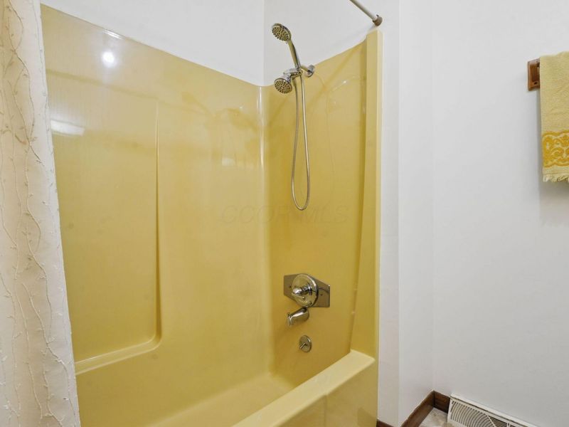 7860 Lane Road, Centerburg, OH 43011 Photo 14