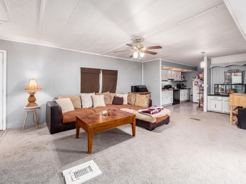 8653 Hollyhock Lane , Orient, OH 43146 Photo 13