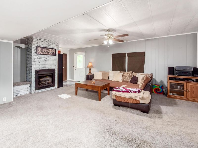 8653 Hollyhock Lane , Orient, OH 43146 Photo 15