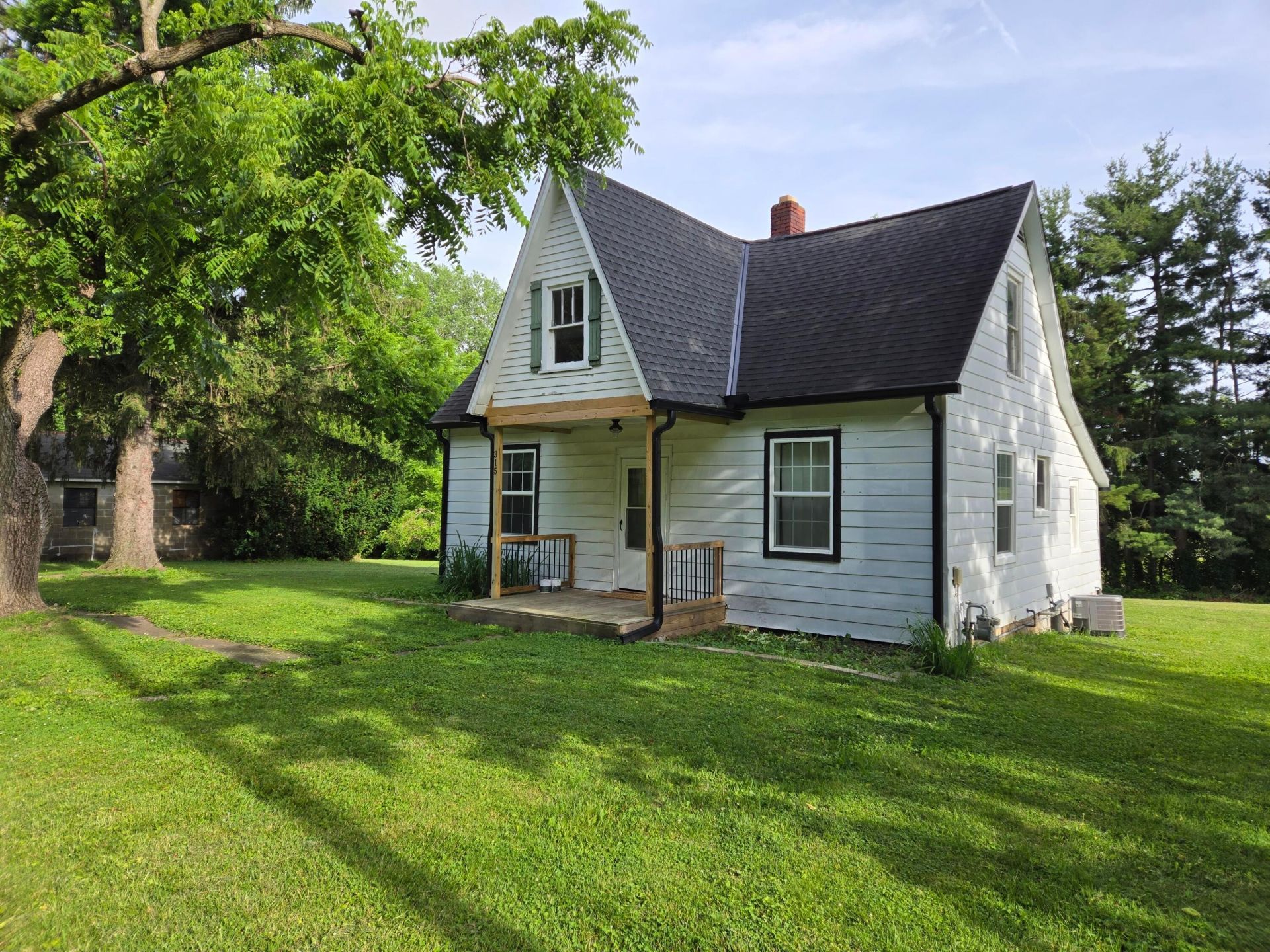 315 E Main Street , Kirkersville, OH 43033 Main Photo