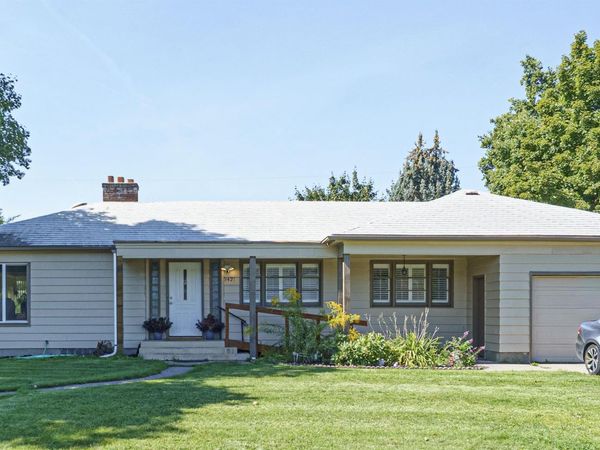 3421 N Center Rd, Spokane Valley, WA 99212