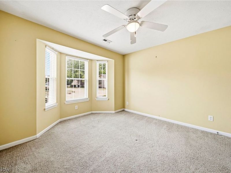 747 Rivers Edge Lane, Painesville, OH 44077 Photo 11
