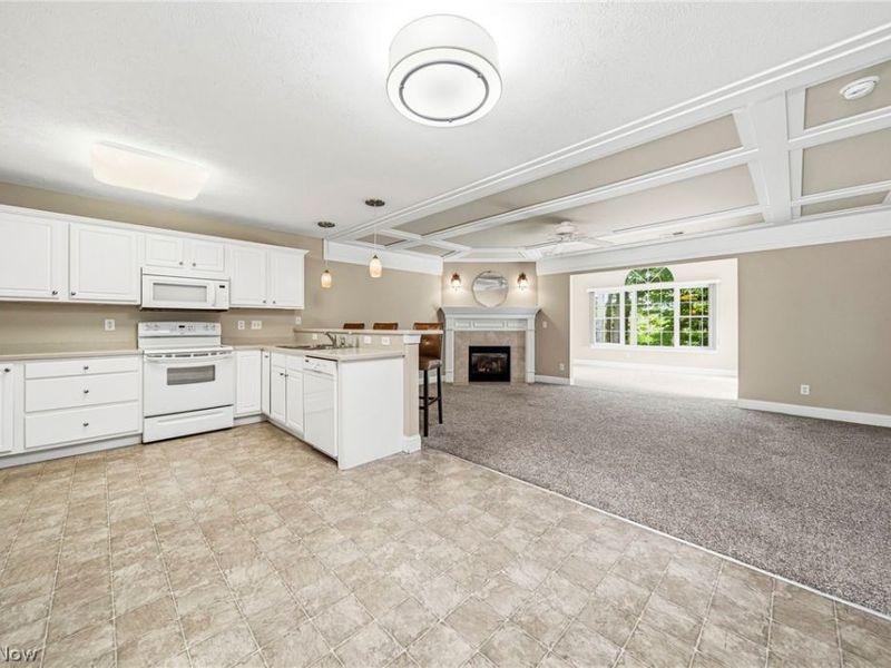 747 Rivers Edge Lane, Painesville, OH 44077 Photo 15