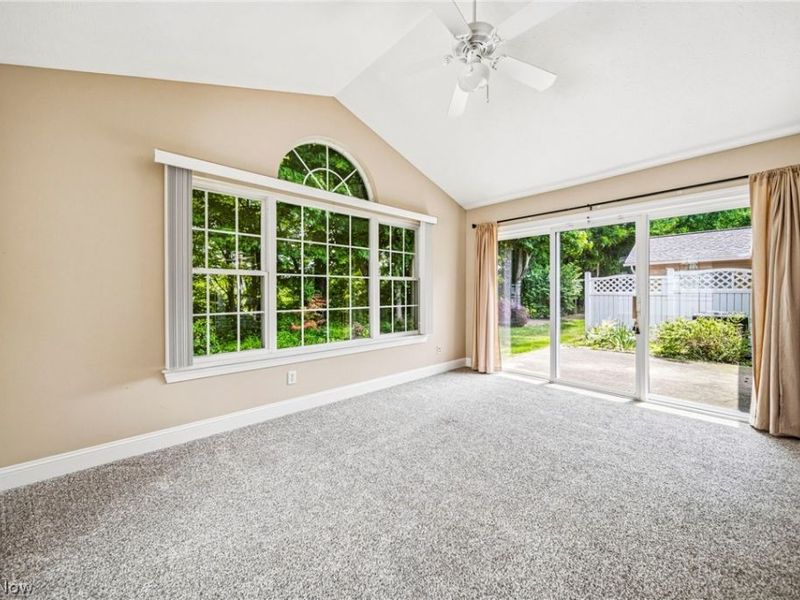 747 Rivers Edge Lane, Painesville, OH 44077 Photo 21