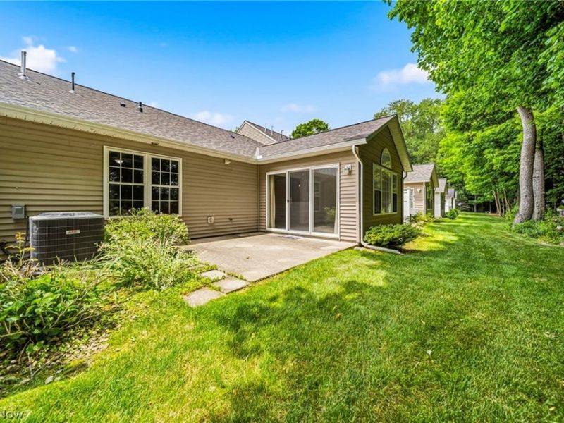 747 Rivers Edge Lane, Painesville, OH 44077 Photo 31