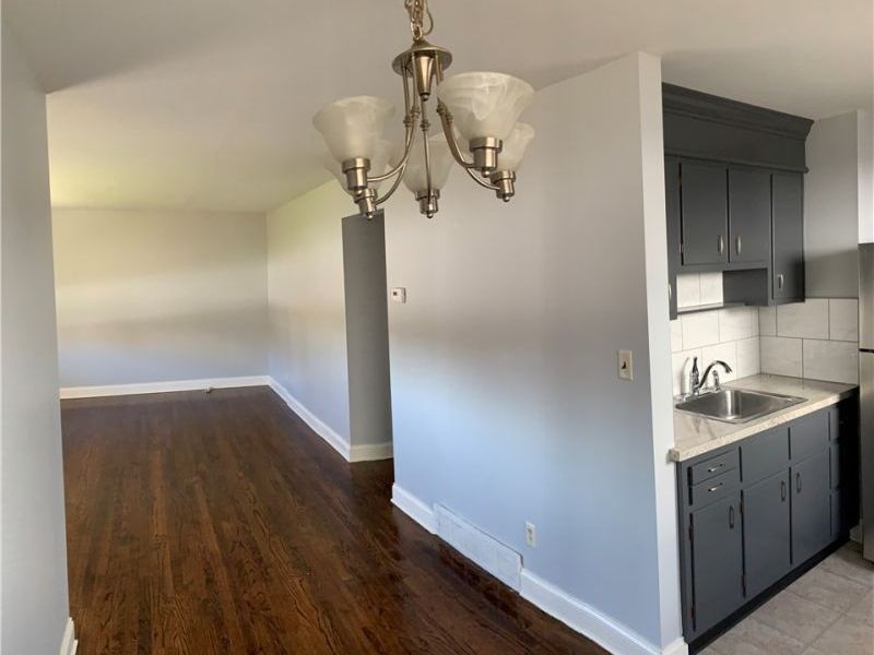 5014 E 71 Street , Cleveland, OH 44125 Photo 8
