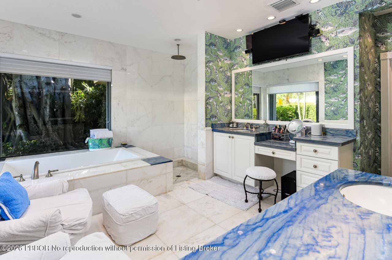 202 Coral Lane, Palm Beach, FL 33480 Photo