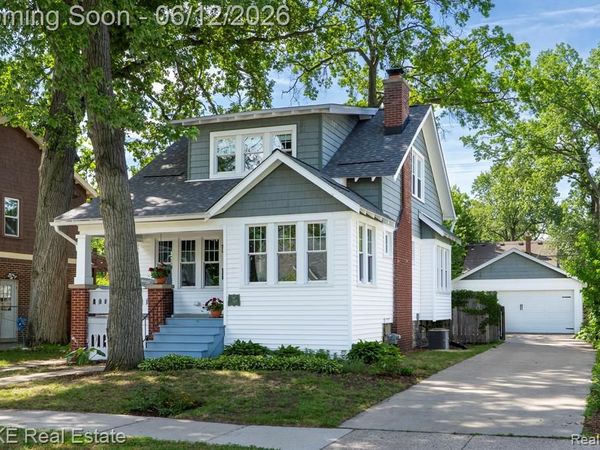 675 W Hazelhurst Street, Ferndale, MI 48220