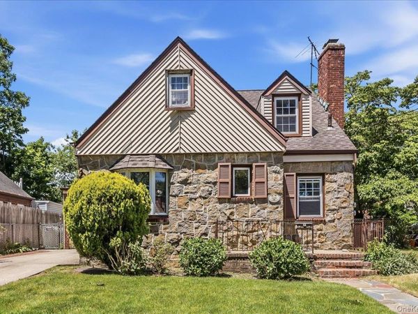 588 Adams Avenue , West Hempstead, NY 11552