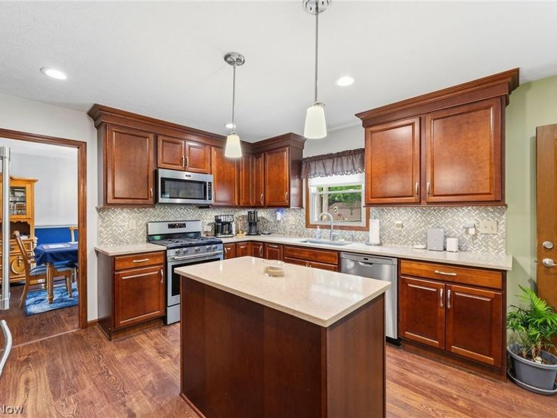 9569 Graystone Lane, Mentor, OH 44060 Photo 7