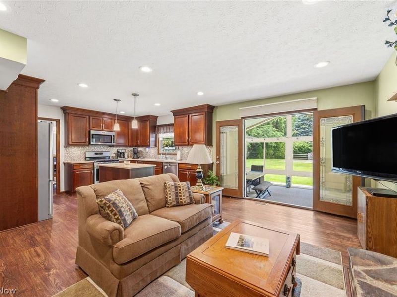 9569 Graystone Lane, Mentor, OH 44060 Photo 8