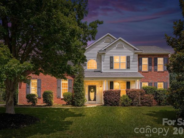 2721 Liberty Hall Court, Waxhaw, NC 28173