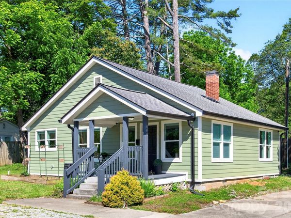 440 Carolina Avenue , Brevard, NC 28712
