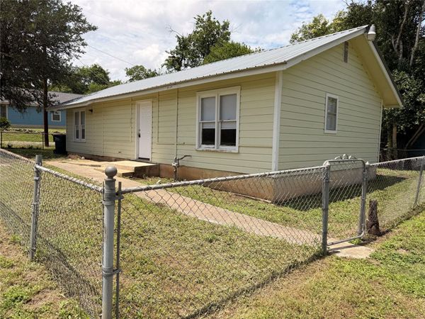 401 Jackman ST, San Marcos, TX 78666