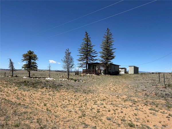 101 Doe Street , Hartsel, CO 80449