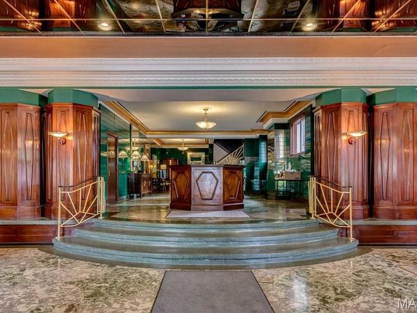 4440 Lindell Boulevard, Unit 501, St Louis, MO 63108
