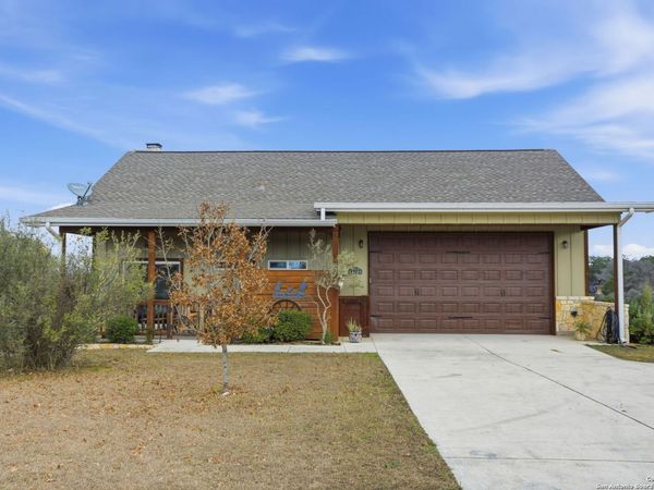 116 Martingale Trl., Bandera, TX 78003