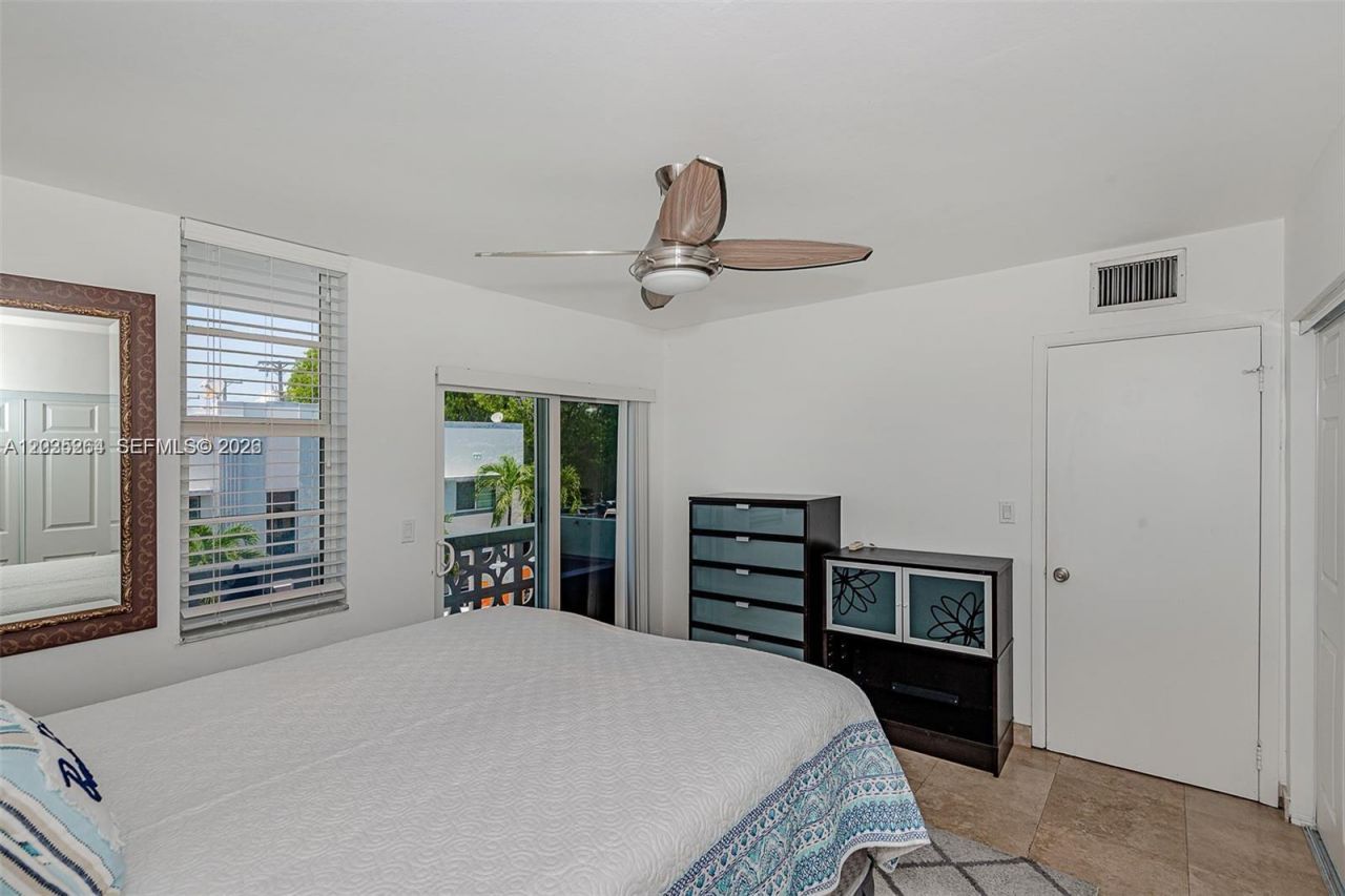 949 Pennsylvania Ave , Unit 307, Miami Beach, FL 33139 Photo