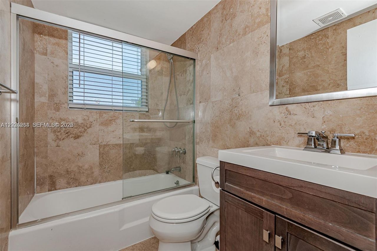 949 Pennsylvania Ave , Unit 307, Miami Beach, FL 33139 Photo