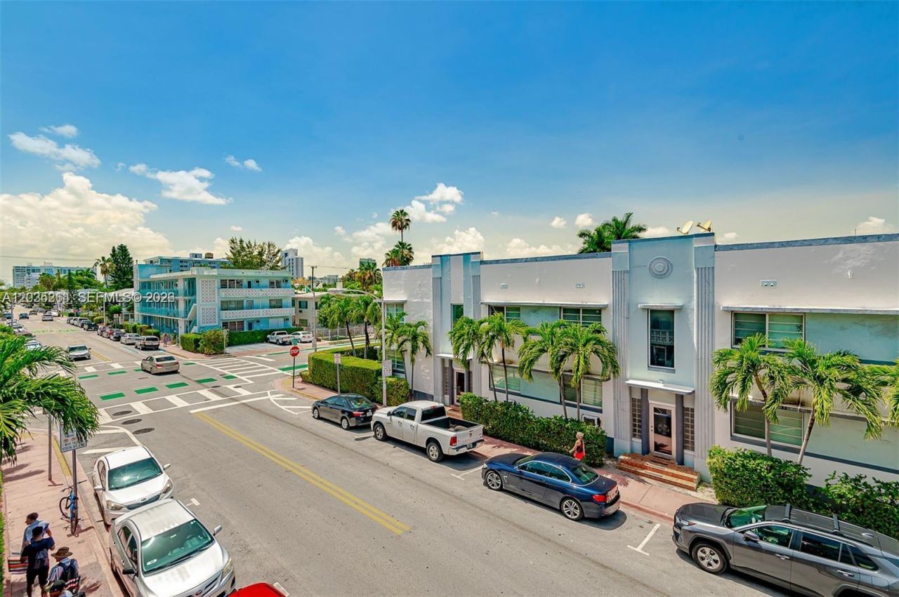 949 Pennsylvania Ave , Unit 307, Miami Beach, FL 33139 Photo