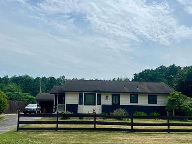 1532 121st Avenue NE, Blaine, MN 55449